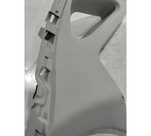 Обшивка багажника правая верхняя