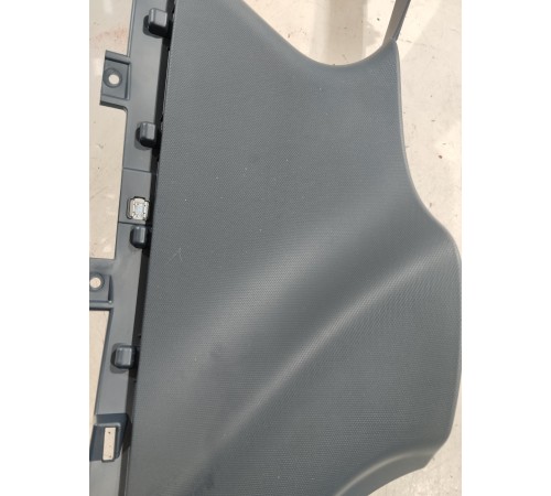 Обшивка задней стойки (правая)