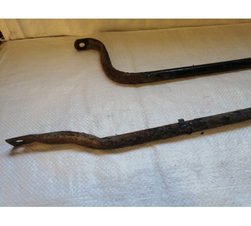 Кронштейны топлевного бака