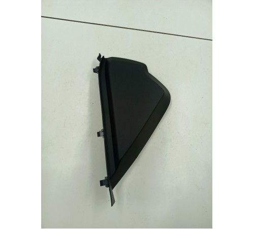 Накладка торпедо левая