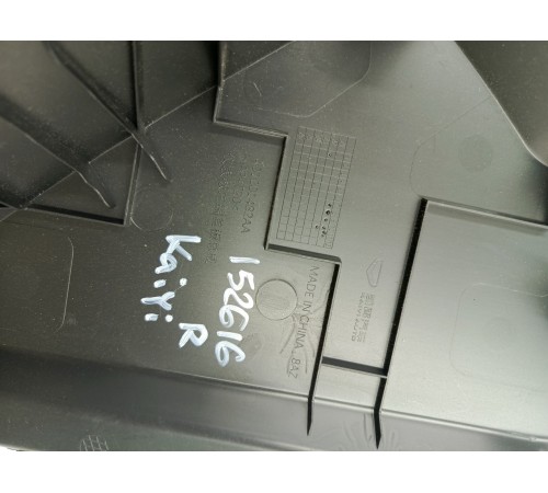 Накладка торпедо левая