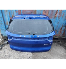 Дверь багажника со стеклом