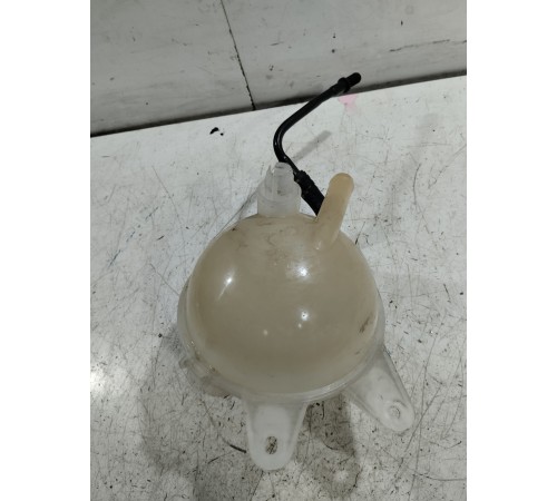 Бачок расширительный