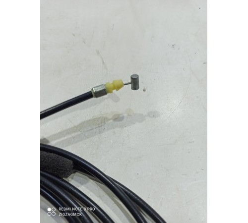 Трос лючка бензобака