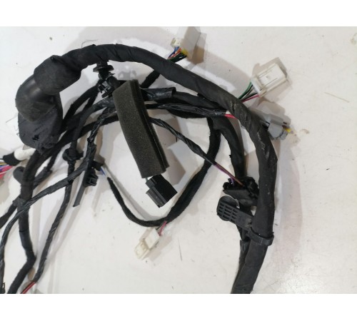 Проводка двери передняя левая