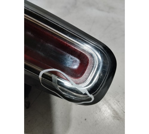 Фонарь крышки багажника левый внутренний