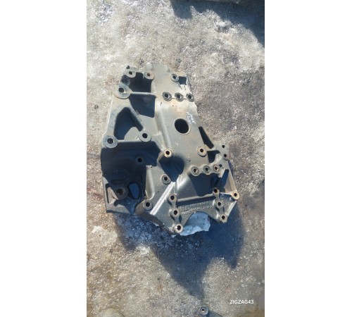 Кронштейн(крепление) передней рессоры левый