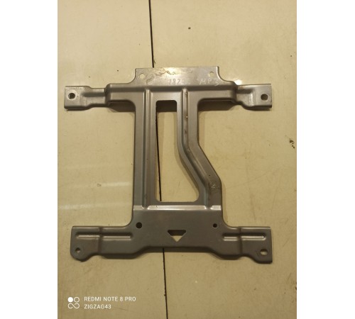 Кронштейн(крепеж) салона