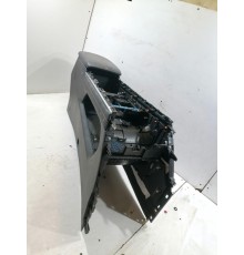 Центральная консоль с подлокотником