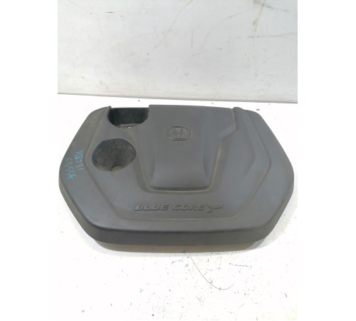 Декоративная крышка двигателя