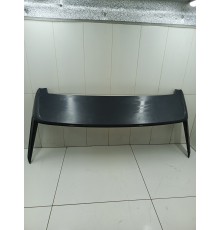 Спойлер крышки двери багажника