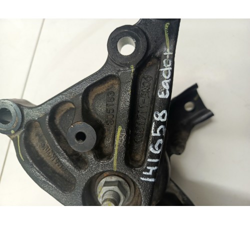 Подушка опора двигателя правая