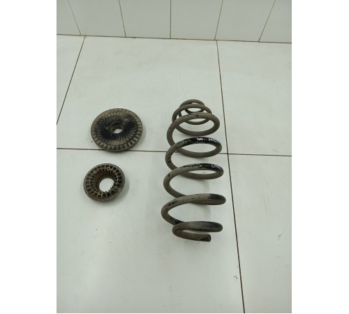 Пружина подвески задняя