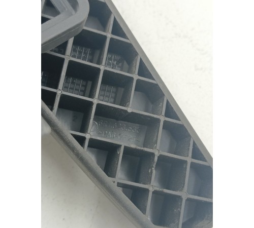 Ручка открывания капота