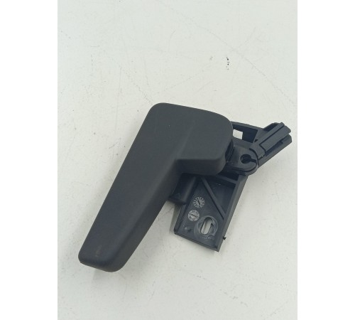 Ручка открывания капота