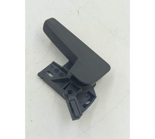 Ручка открывания капота