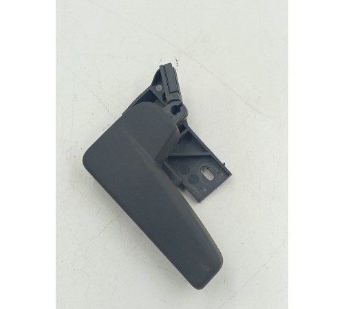 Ручка открывания капота