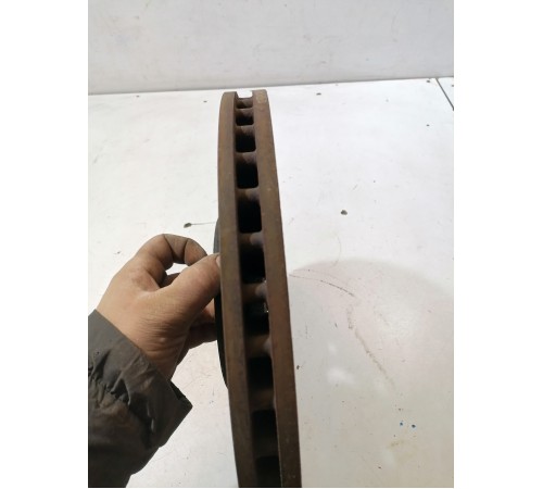 Диск тормозной передний