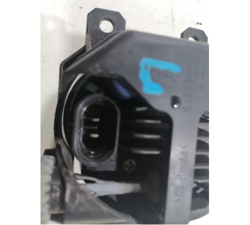 Фара противотуманная левая