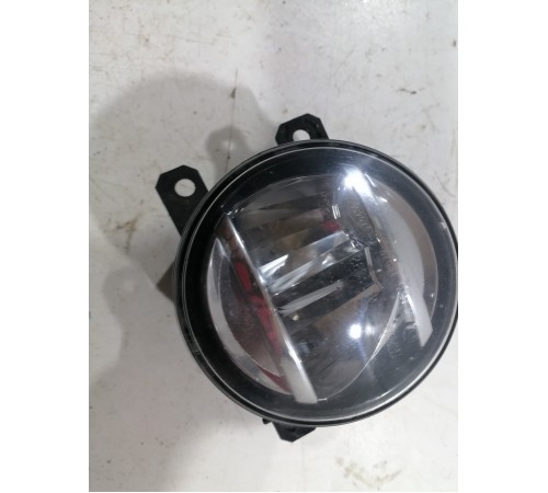 Фара противотуманная левая
