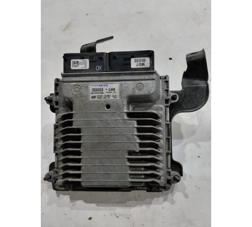 Блок управления двигателем