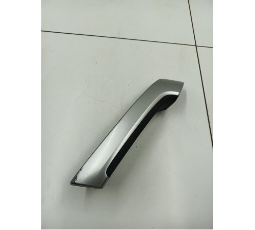 Ручка обшивки двери передняя левая