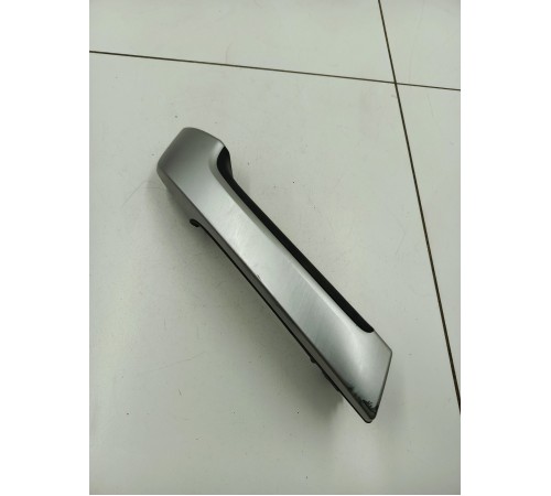 Ручка обшивки двери передняя левая