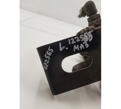 Кран клапан тормозной системы левый