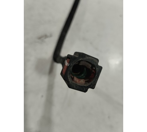 Трубка абсорбера топливных паров