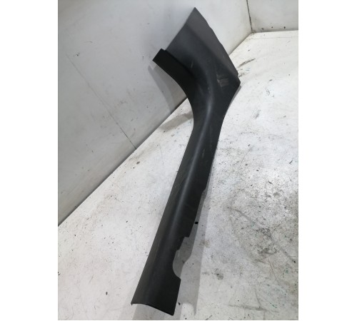 Накладка порога передняя левая