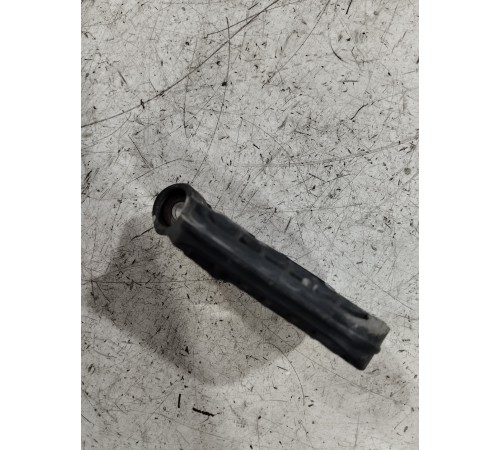 Опора радиатора правая