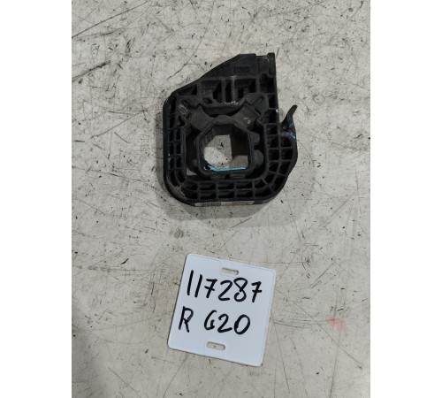 Опора радиатора правая