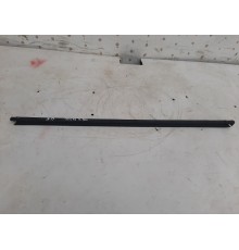 Уплотнитель стекла (задний правый наружный)