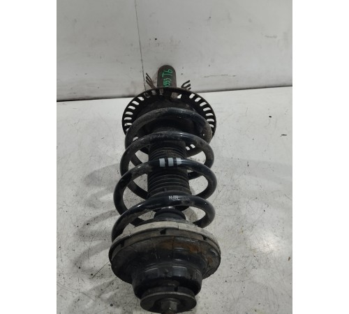 Амортизатор подвески передний левый в сборе