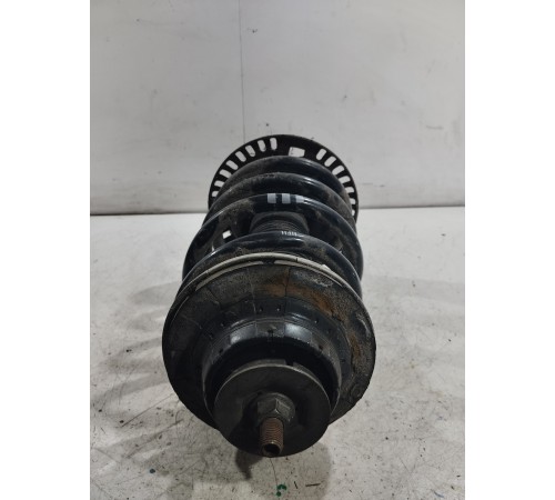 Амортизатор подвески передний левый в сборе