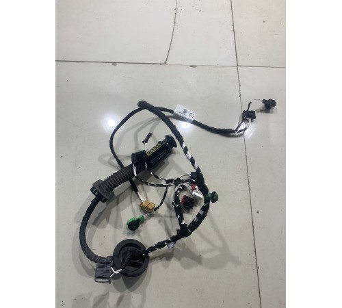 Электропроводка двери (задняя правая)