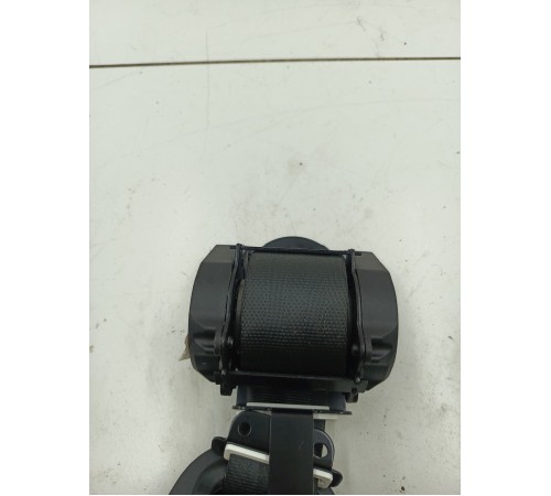 Ремень безопасности третьего ряда правый