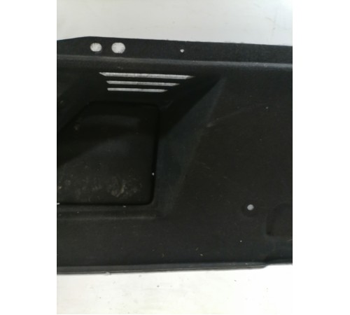 Обшивка багажника левая