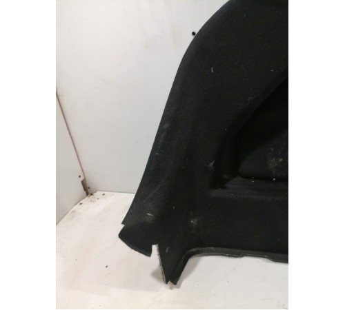 Обшивка багажника левая