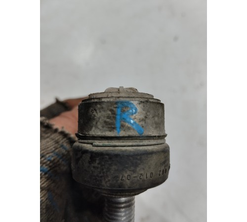 Стойка стабилизатора передняя