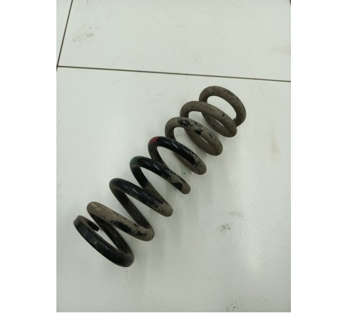 Пружина подвески передняя