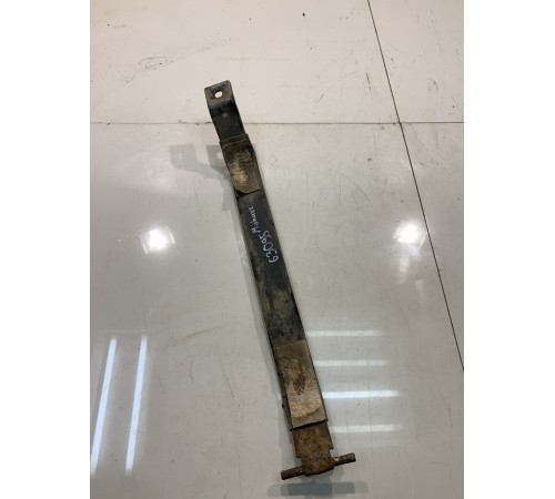 Кронштейн топливного бака