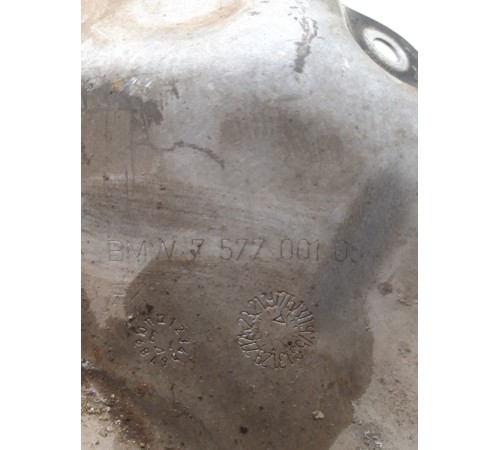 Пыльник двигателя