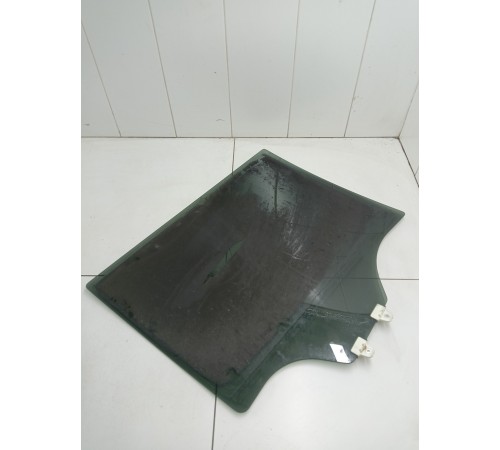 Стекло двери заднее левое