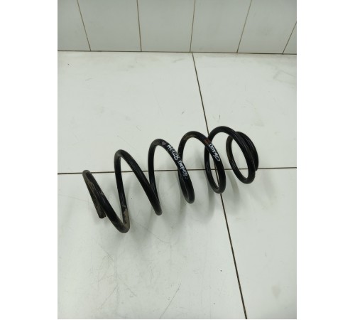 Пружина подвески передняя