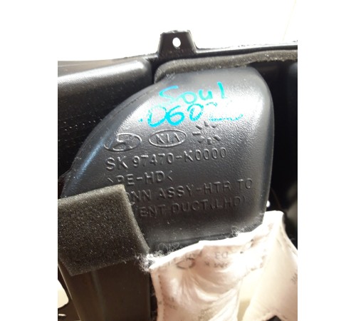 Воздуховод отопителя (печки) в торпедо