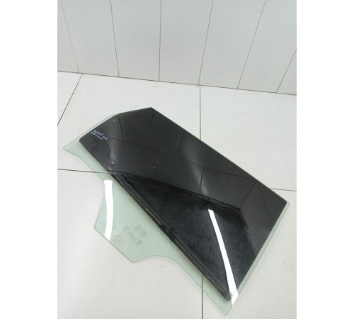 Стекло двери заднее правое