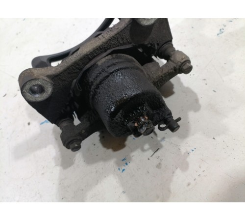 Суппорт тормозной передний левый