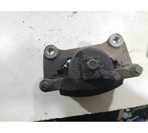 Суппорт тормозной передний левый