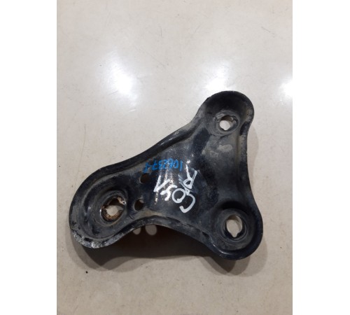 Кронштейн(крепление) переднего подрамника правый